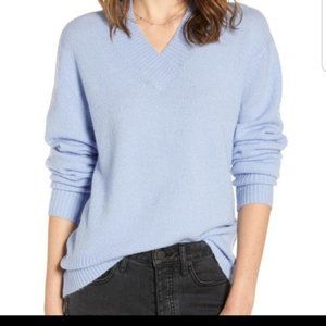 V-neck sweater- fits like 6-8/Med